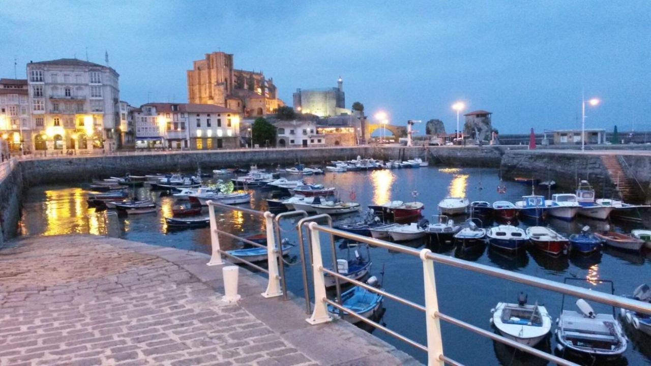 Costa Norte Gym Apartamento Con Terraza Garaje Y Piscina Castro Urdiales Eksteriør bilde
