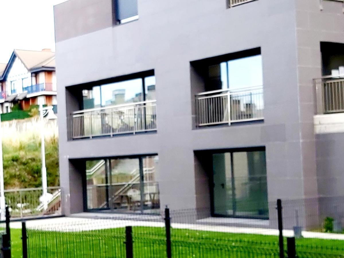 Costa Norte Gym Apartamento Con Terraza Garaje Y Piscina Castro Urdiales Eksteriør bilde